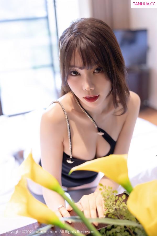 陈芝 芝芝Booty 全民女神芝芝Booty 典雅多姿的吊裙第45张图片